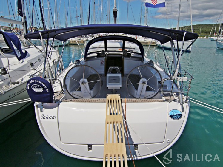 Bavaria 41 Cruiser - Yacht Charter Sailica