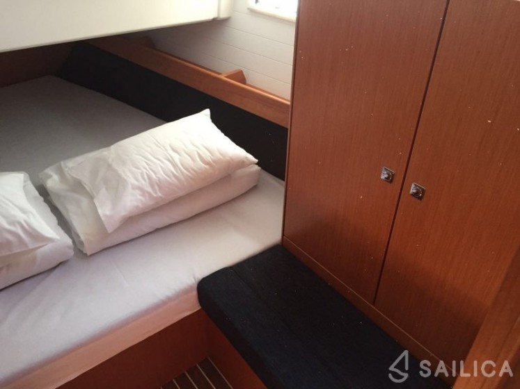 Bavaria 41 Cruiser - Yacht Charter Sailica