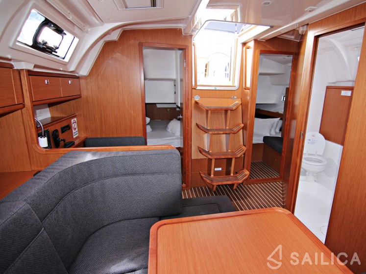 Bavaria 41 Cruiser - Yacht Charter Sailica