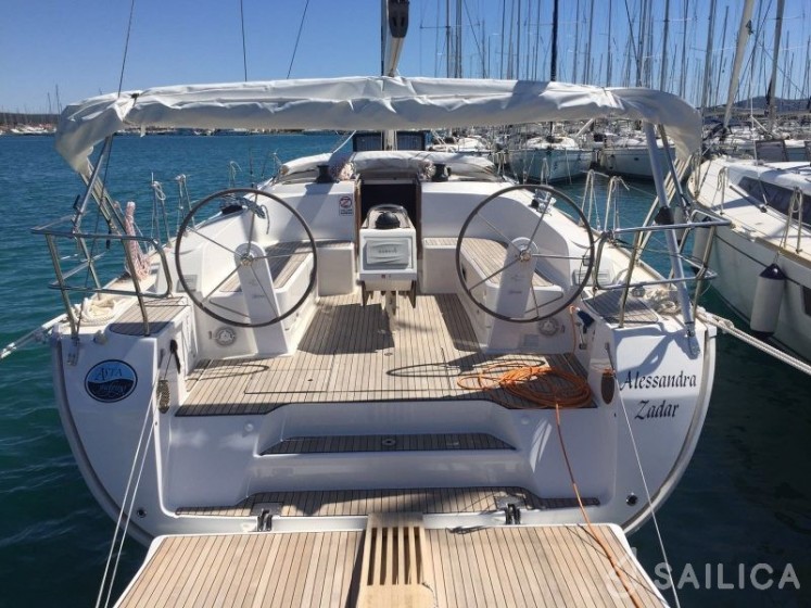 Bavaria 46 Cruiser - Yacht Charter Sailica