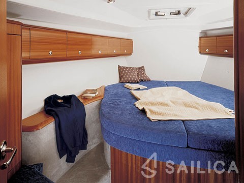 Bavaria 46 Cruiser - Yacht Charter Sailica