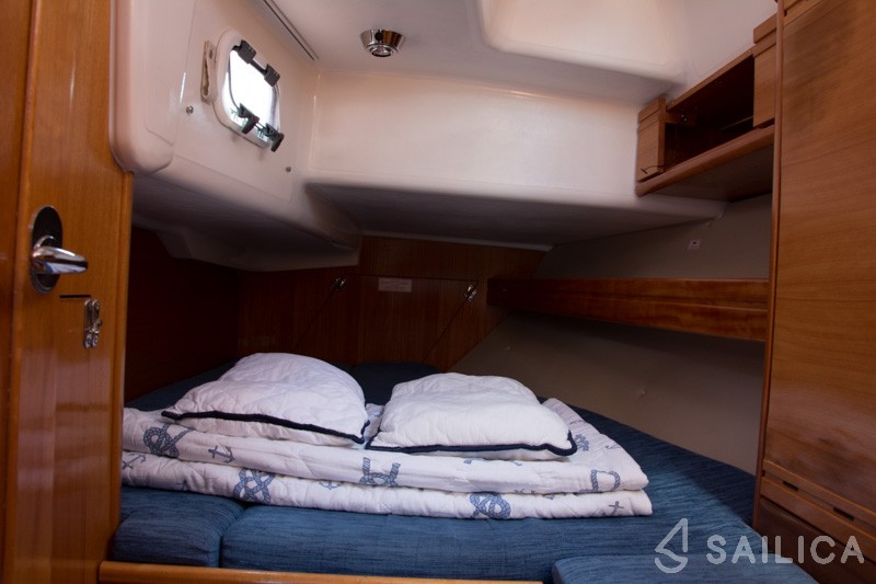 Bavaria 38 Cruiser - Yacht Charter Sailica