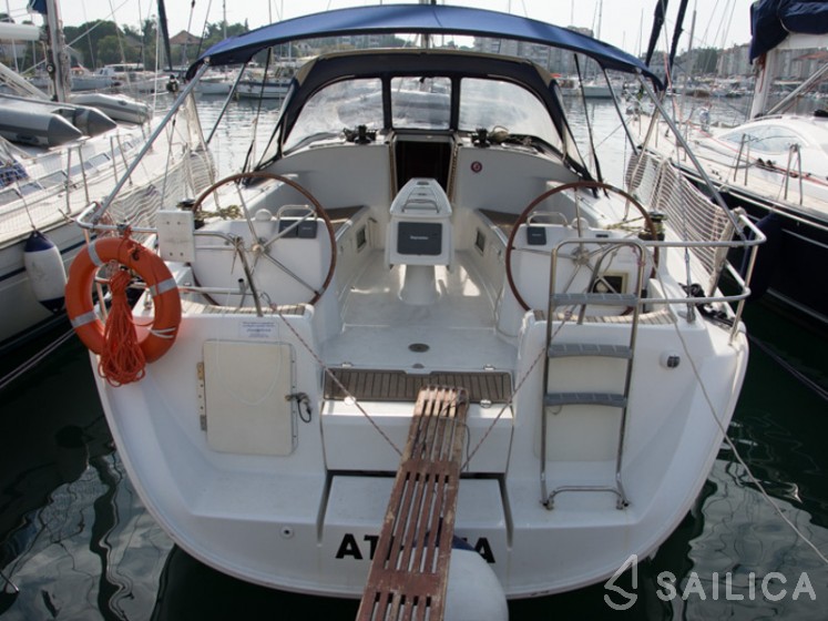 Cyclades 43.4 - Yacht Charter Sailica
