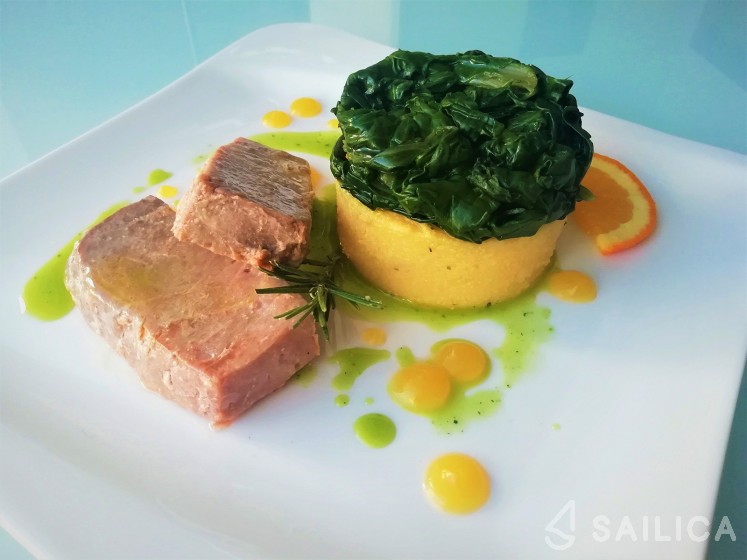 Lagoon 620 - Yacht Charter Sailica