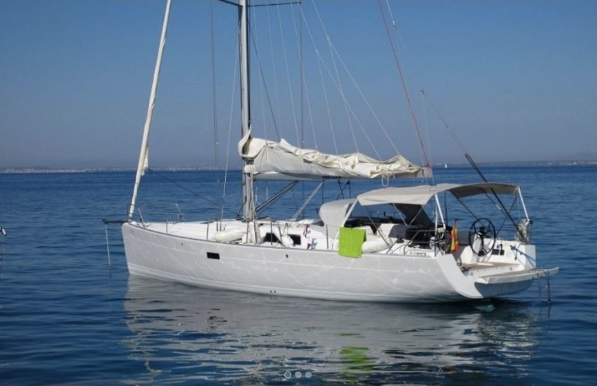 Hanse 400 - Yacht Charter Sailica