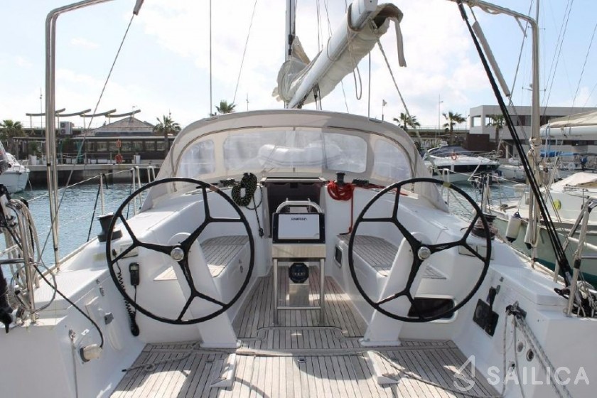 Hanse 400 - Yacht Charter Sailica