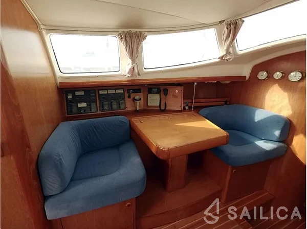Sun Odyssey 43 DS - Yacht Charter Sailica