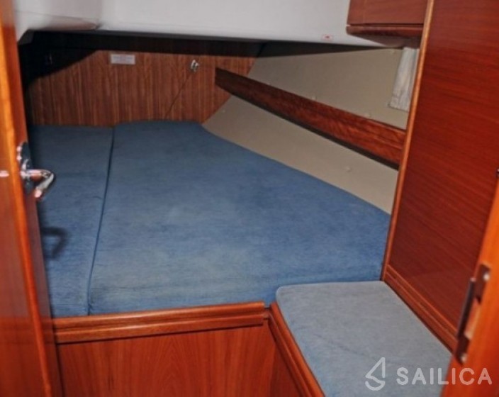 Bavaria 39 Cruiser - Yacht Charter Sailica
