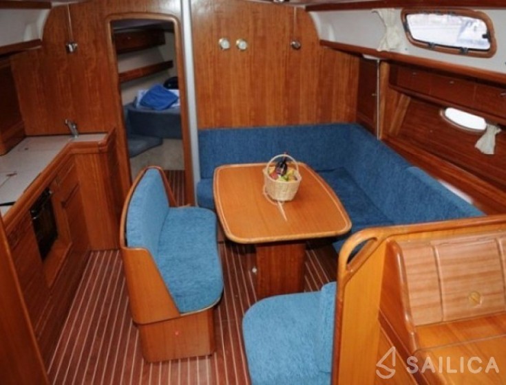 Bavaria 39 Cruiser - Yacht Charter Sailica