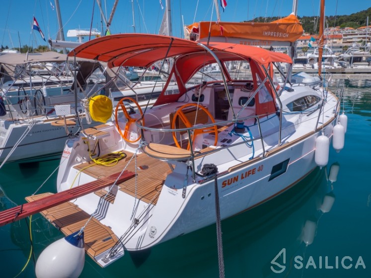 Elan 40 Impression - Yacht Charter Sailica