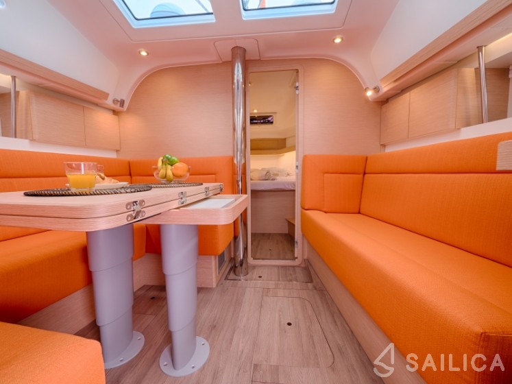Elan 40 Impression - Yacht Charter Sailica