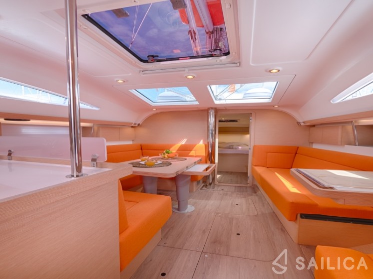 Elan 40 Impression - Yacht Charter Sailica