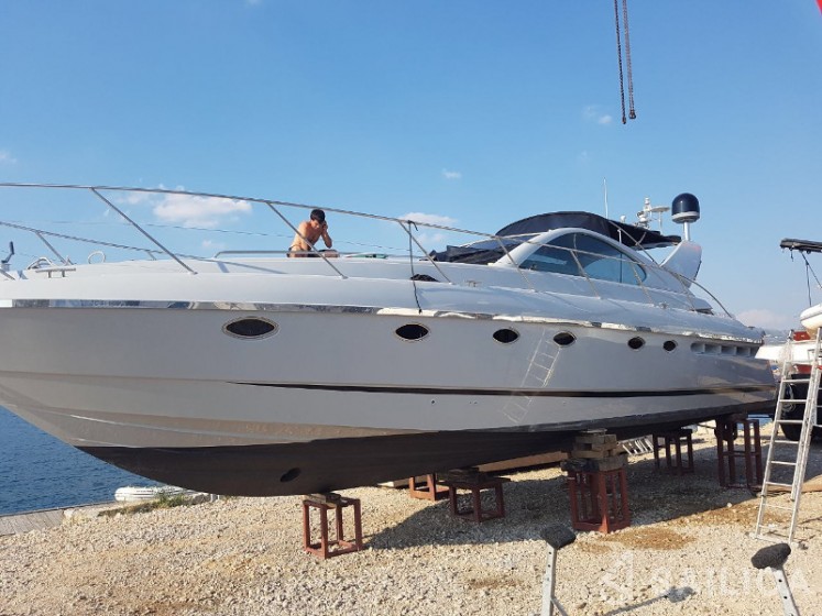 Targa 48 - Yacht Charter Sailica
