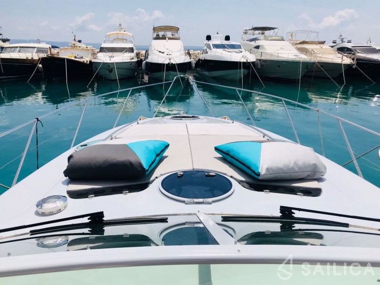 Targa 48 - Yacht Charter Sailica