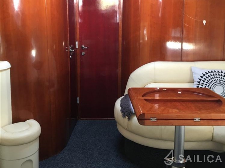 Targa 48 - Yacht Charter Sailica