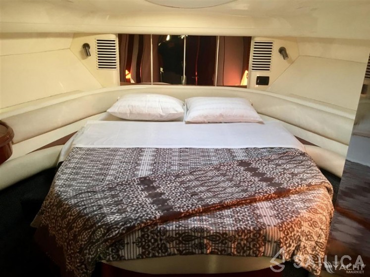 Targa 48 - Yacht Charter Sailica