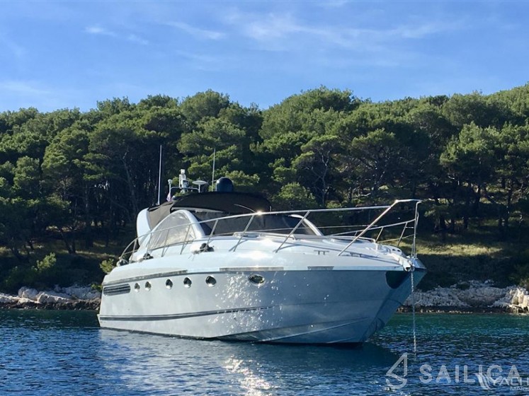 Targa 48 - Yacht Charter Sailica