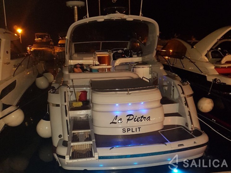 Targa 48 - Yacht Charter Sailica