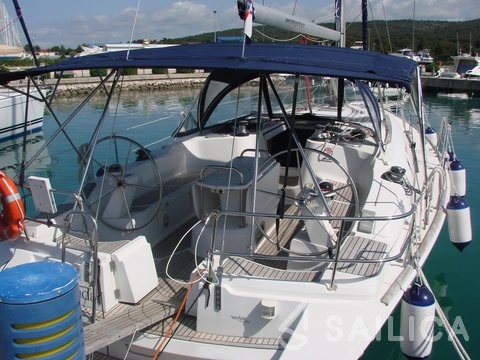 Sun Odyssey 45 - Yacht Charter Sailica