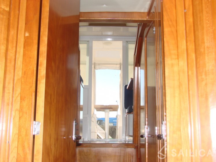 Adria 1002 - Yacht Charter Sailica
