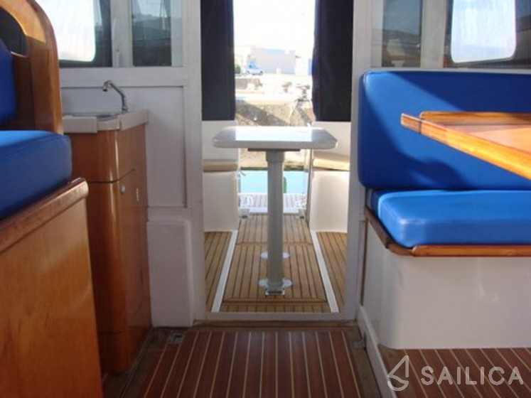 Adria 1002 - Yacht Charter Sailica