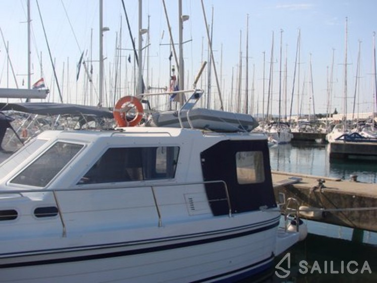 Adria 1002 - Yacht Charter Sailica