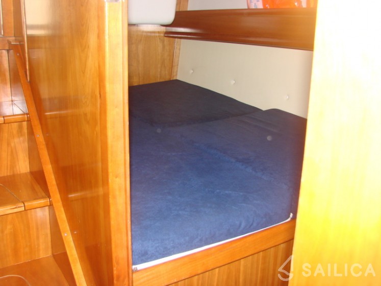 Adria 1002 - Yacht Charter Sailica