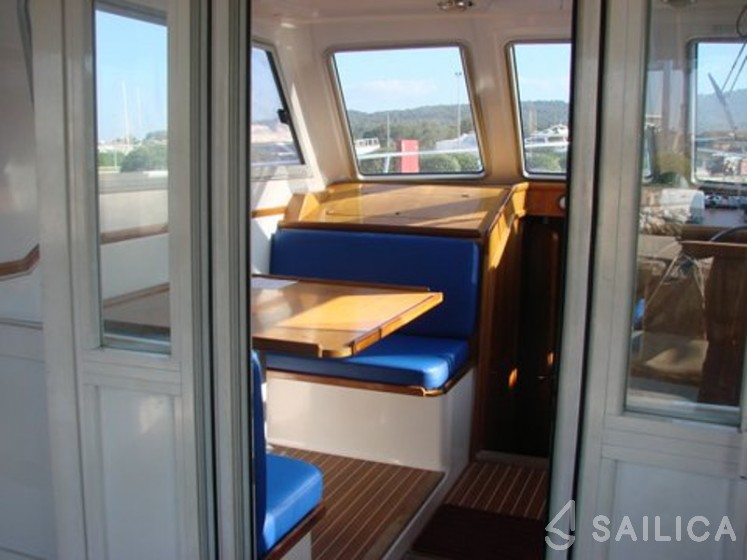 Adria 1002 - Yacht Charter Sailica