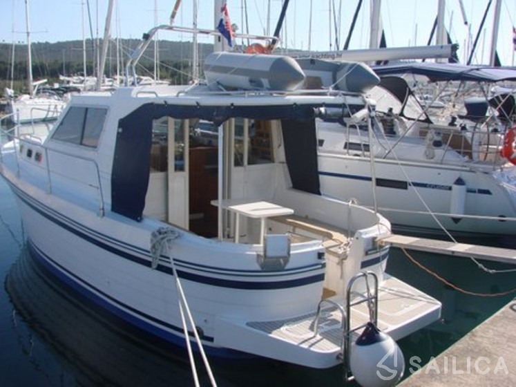 Adria 1002 - Yacht Charter Sailica