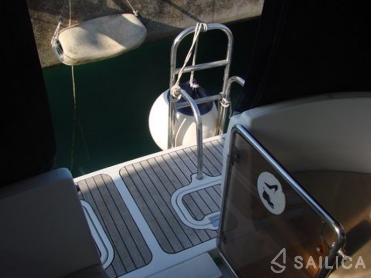 Adria 1002 - Yacht Charter Sailica