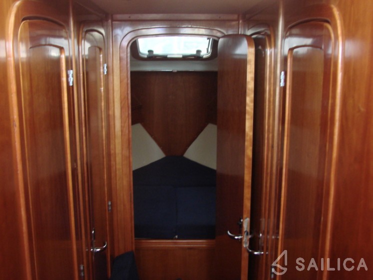 Adria 1002 - Yacht Charter Sailica