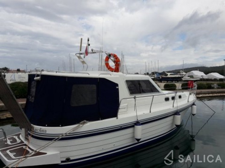 Adria 1002 - Yacht Charter Sailica