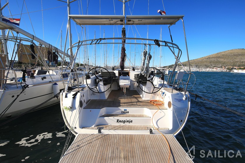 Bavaria 46 Cruiser - Yacht Charter Sailica
