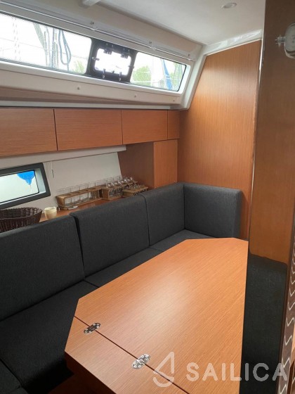 Bavaria C42 - Yacht Charter Sailica