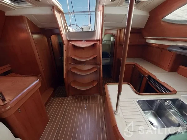 Sun Odyssey 54DS - Yacht Charter Sailica