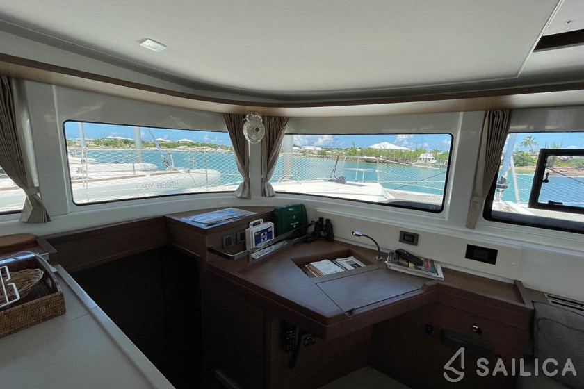 Lagoon 46  - Yacht Charter Sailica