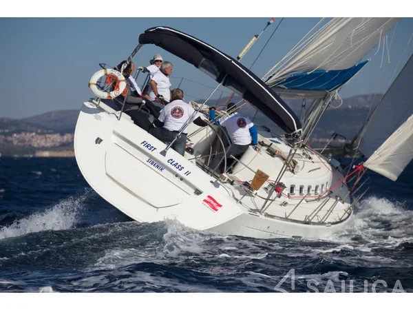 First 47.7 - Yacht Charter Sailica