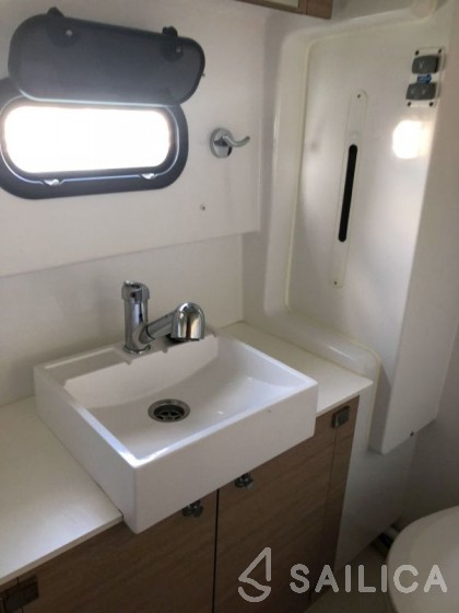 Bali 4.3 - Yacht Charter Sailica