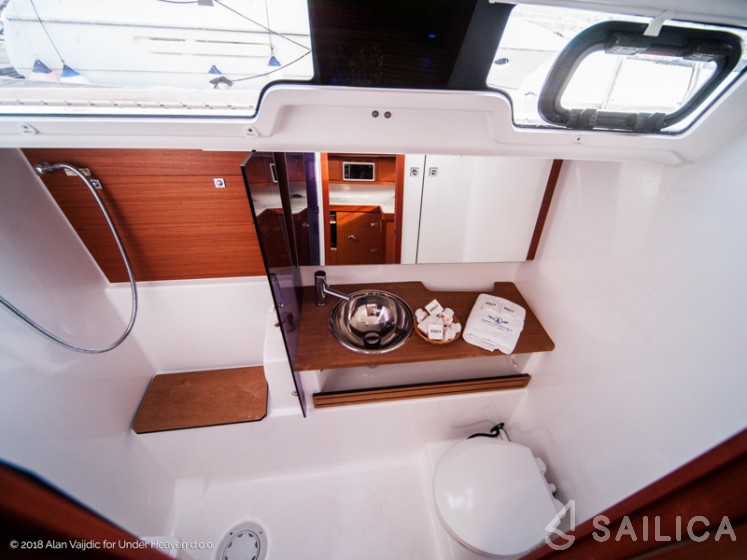 Dufour 412 GL - Yacht Charter Sailica