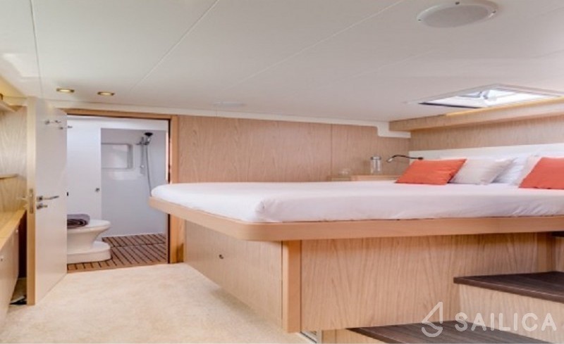 Lagoon 52F - Yacht Charter Sailica