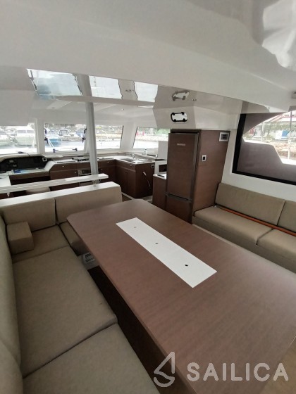 Bali Catspace - Yacht Charter Sailica