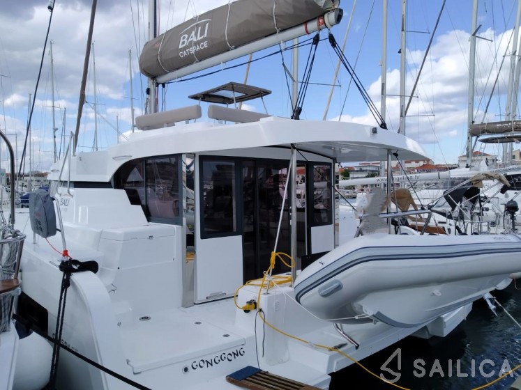 Bali Catspace - Yacht Charter Sailica