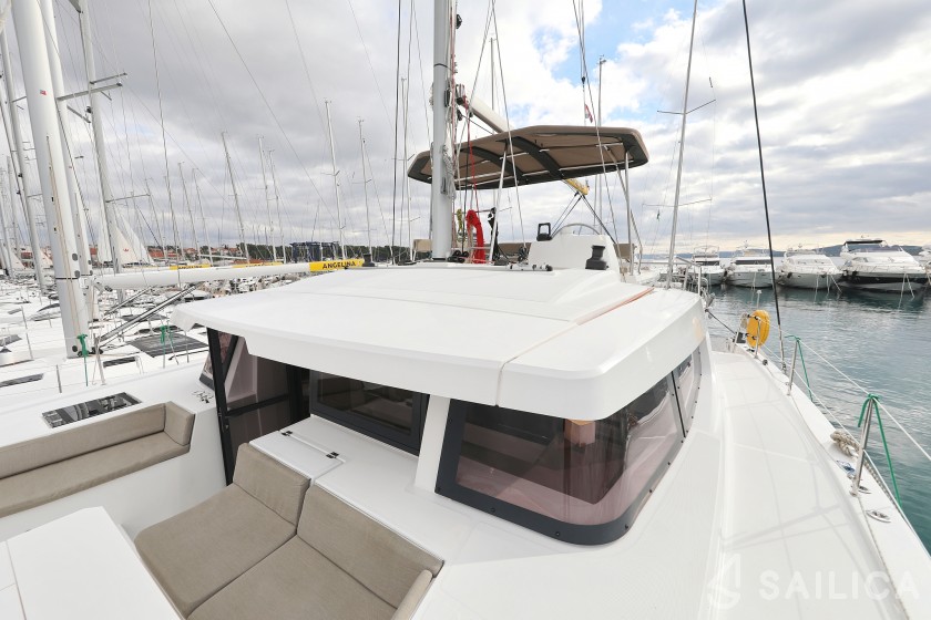Bali 4.6 - Yacht Charter Sailica