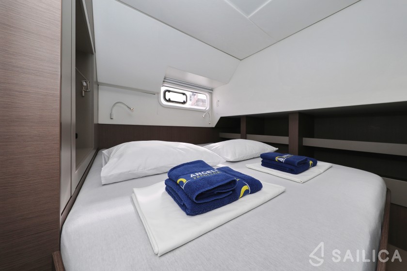 Bali 4.6 - Yacht Charter Sailica