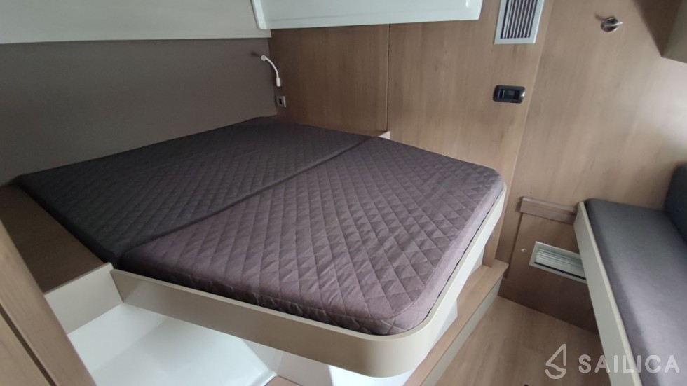 Bali Catspace - Yacht Charter Sailica