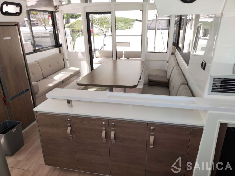 Bali Catspace - Yacht Charter Sailica