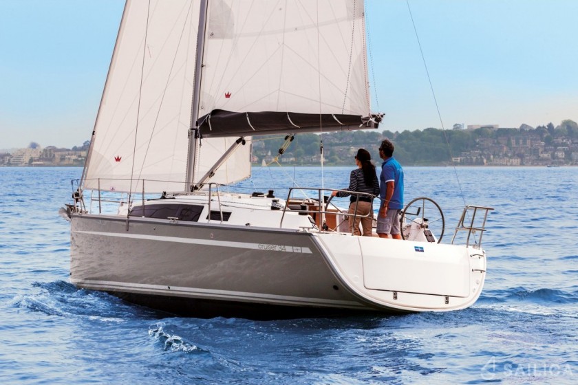 Bavaria 34 Cruiser - Yacht Charter Sailica