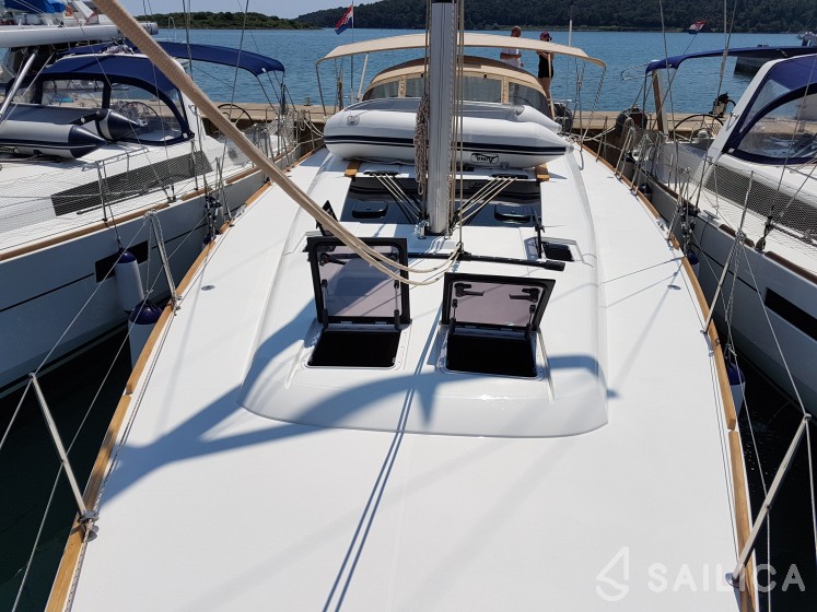 Dufour 460 Grand Large - Yacht Charter Sailica