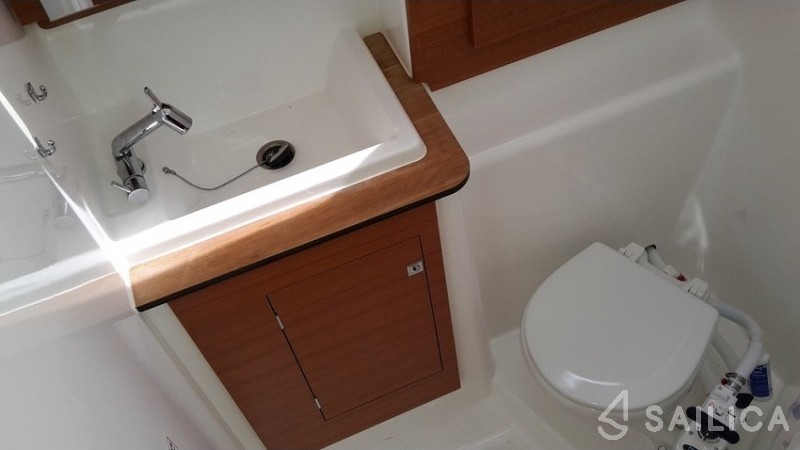 Dufour 460 Grand Large - Yacht Charter Sailica