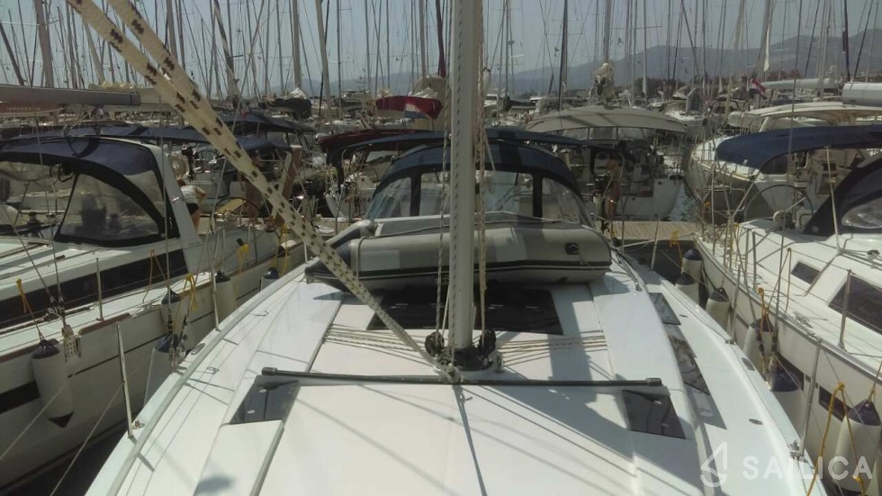 Hanse 455 - Yacht Charter Sailica